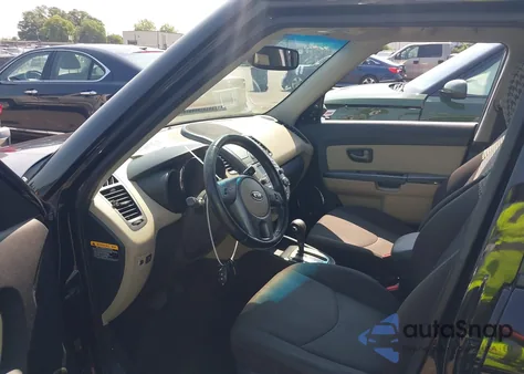 2010 Kia Soul +/!/Sport z USA, uszkodzony, nr VIN KNDJT2A2XA7700382